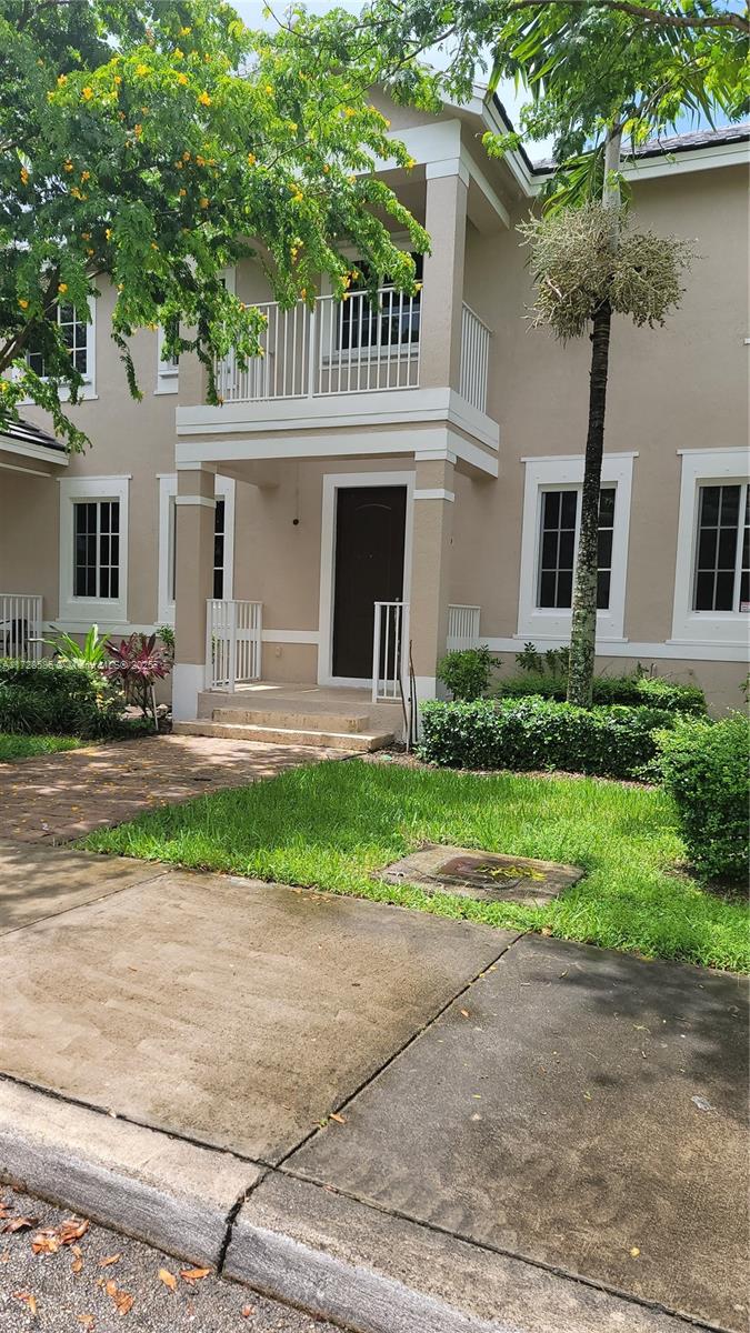 14140 Sw 275th St, Homestead, Miami-Dade County, Florida - 3 Bedrooms  
3 Bathrooms - 