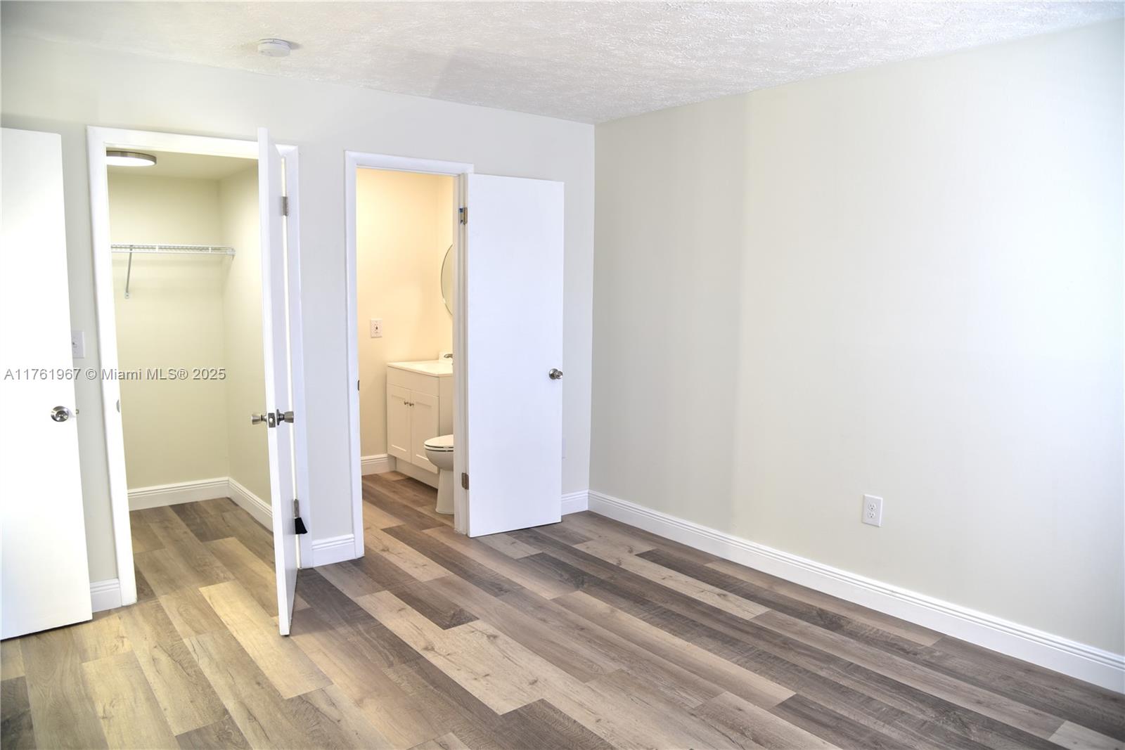 PALMETTO SPRINGS CONDO VI - Residential