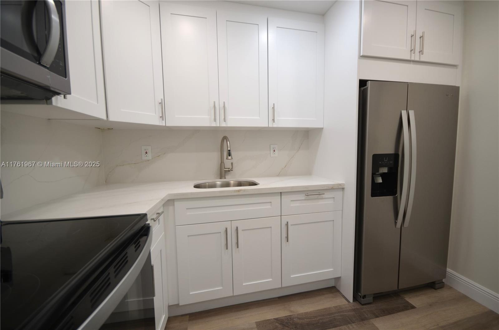 PALMETTO SPRINGS CONDO VI - Residential