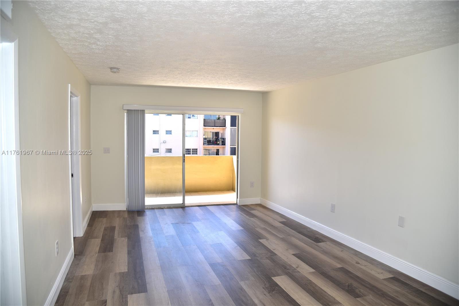 PALMETTO SPRINGS CONDO VI - Residential