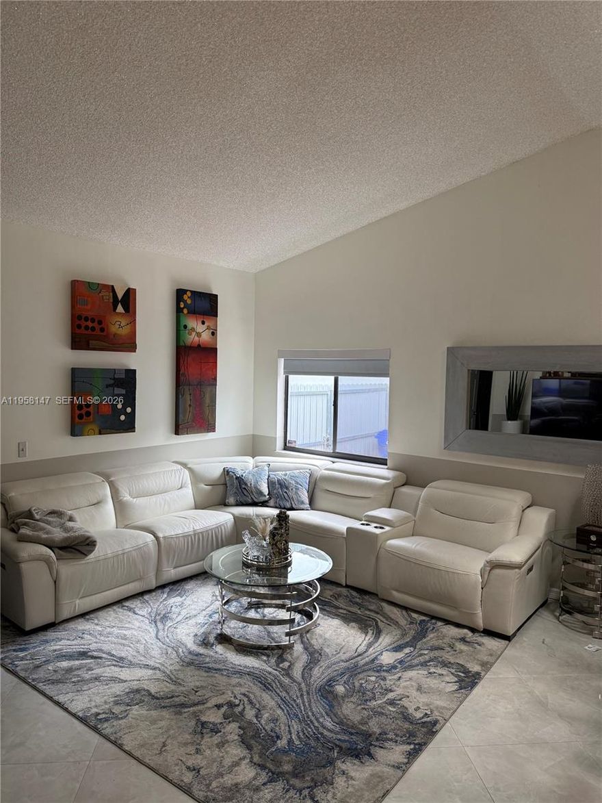 3 BEDROOMS AND 2 BATHS SINGLE FAMILY HOME COMPLETED REMODELED. NEW KITCHEN, FLOORS ETC. COVERED PATIO WITH GAZEBO, LOW HOA.