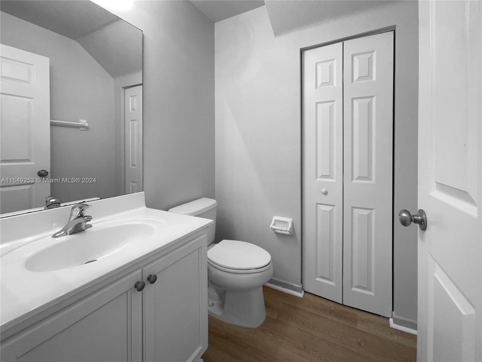 SILVER PALM EAST SEC THRE - Residential
