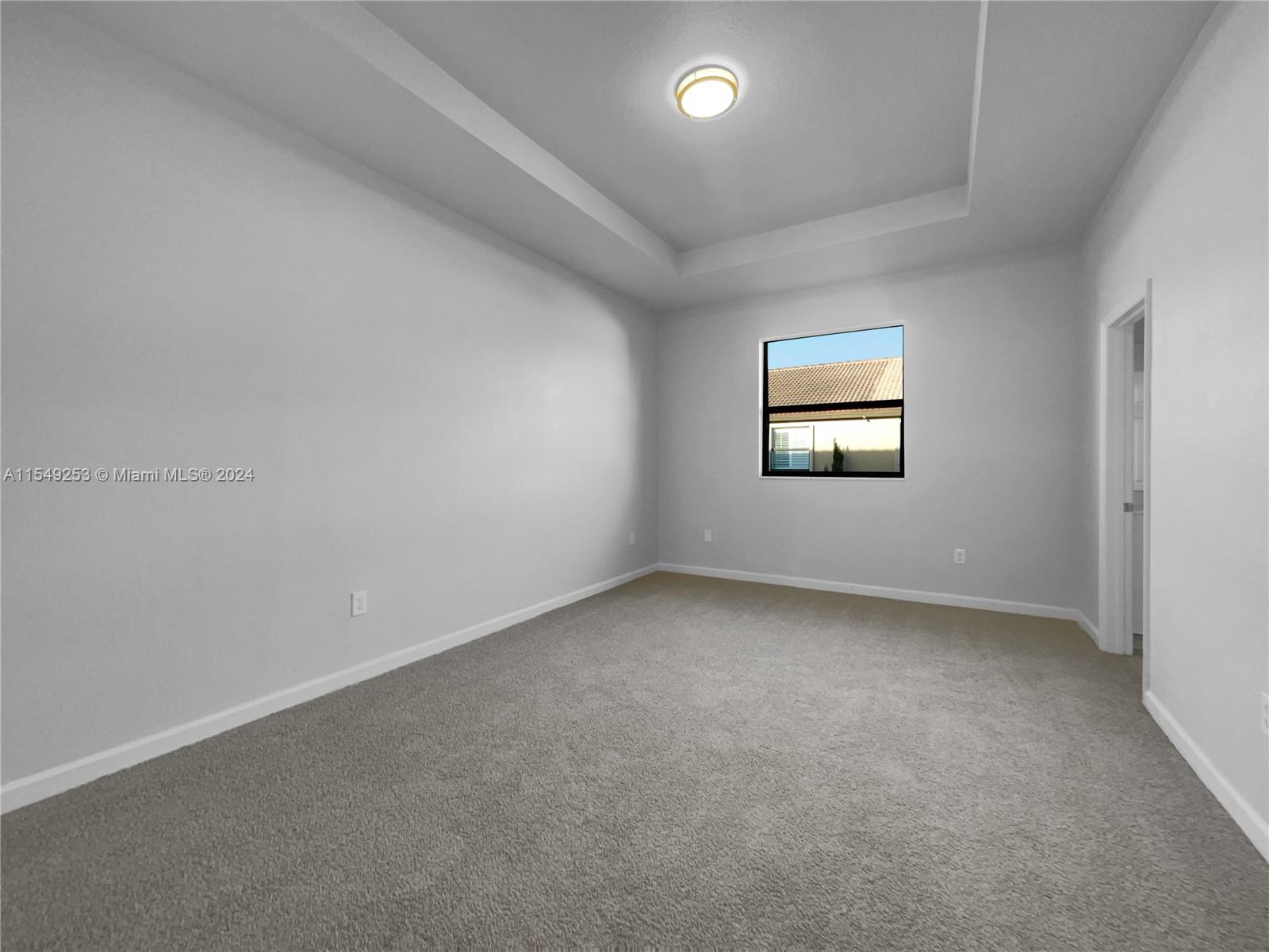 SILVER PALM EAST SEC THRE - Residential
