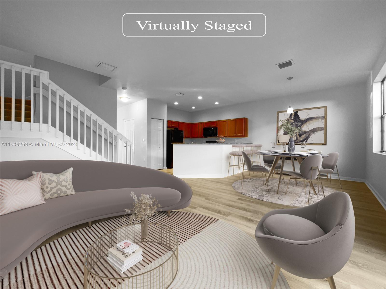 SILVER PALM EAST SEC THRE - Residential