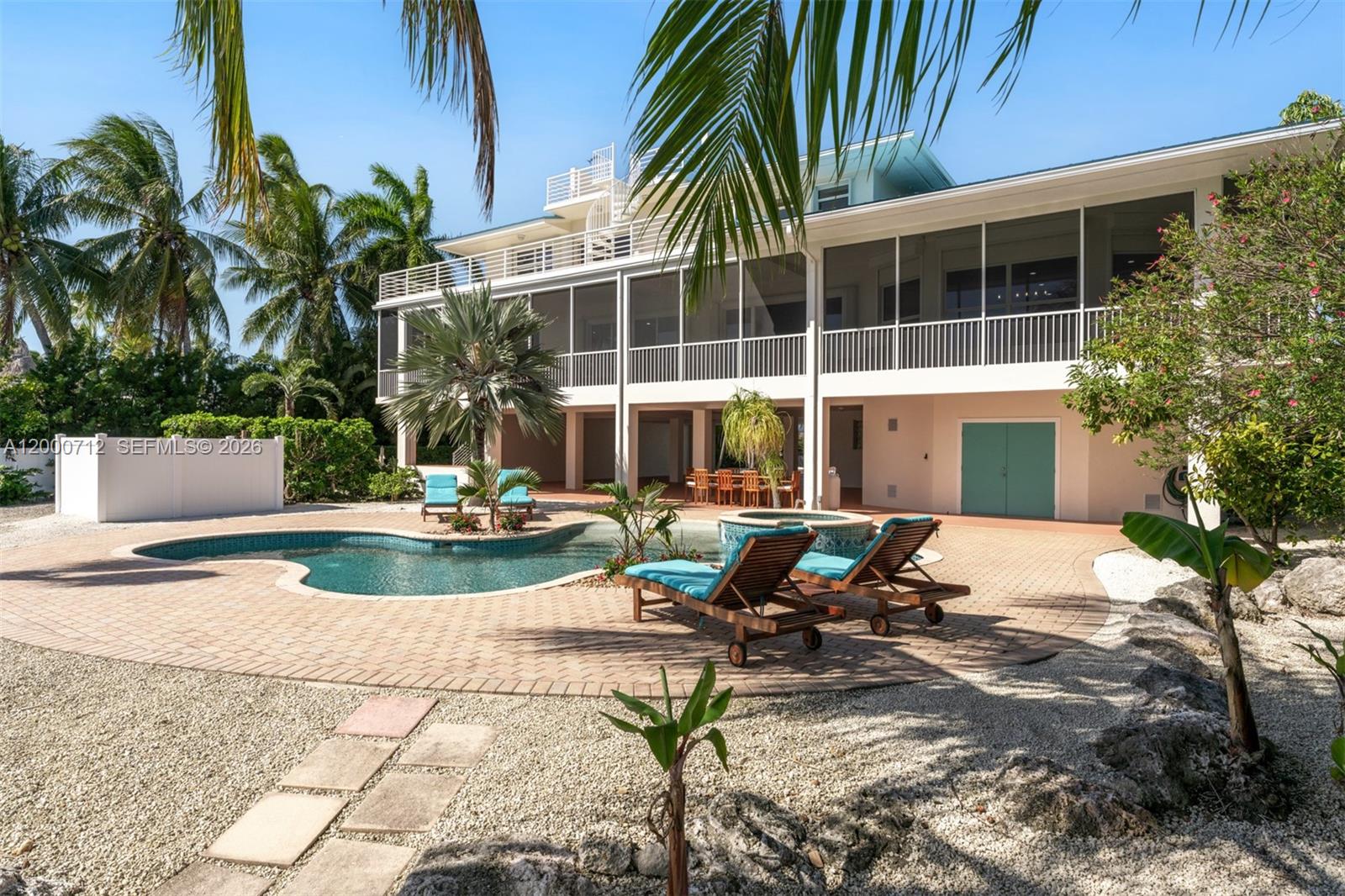 MATECUMBE SANDY BEACH - Residential