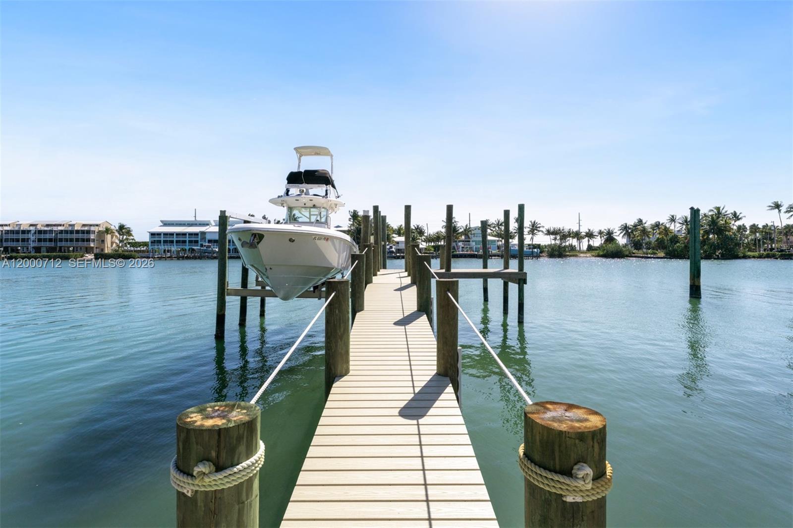 MATECUMBE SANDY BEACH - Residential