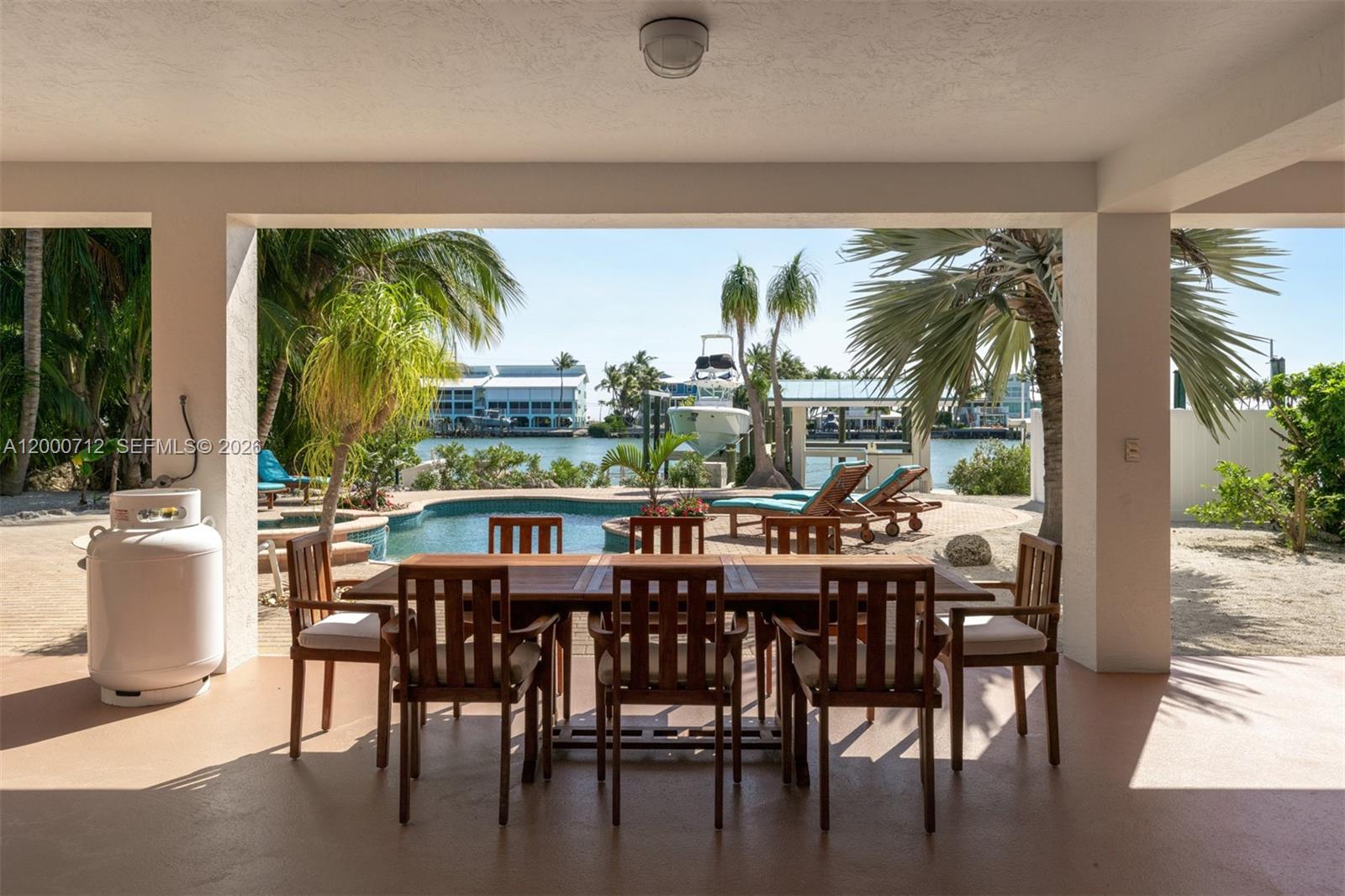 MATECUMBE SANDY BEACH - Residential