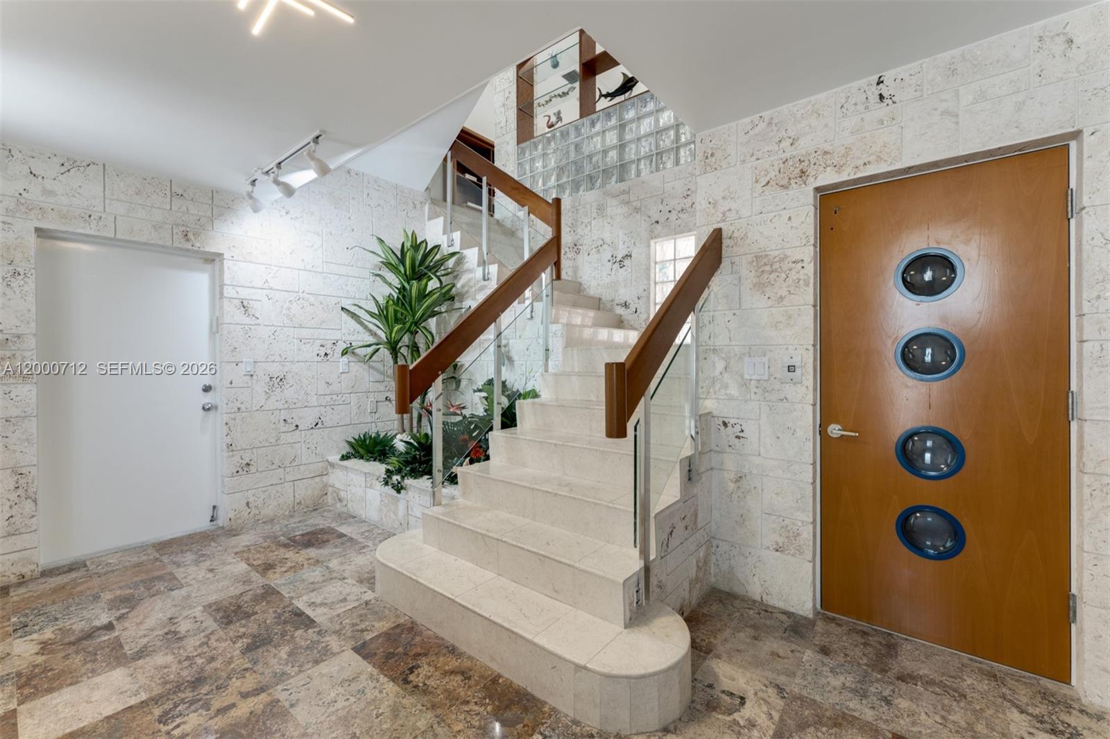 MATECUMBE SANDY BEACH - Residential