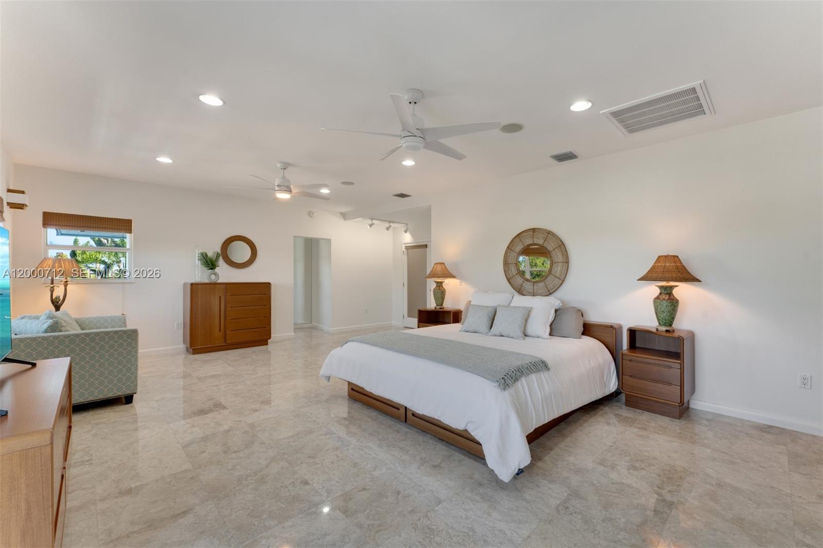 MATECUMBE SANDY BEACH - Residential