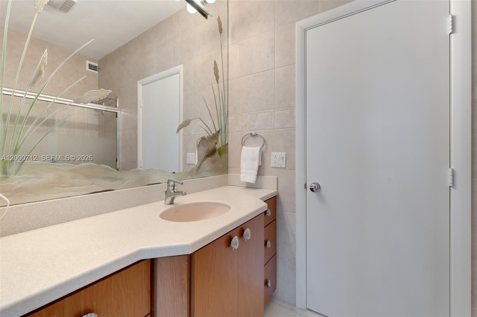 MATECUMBE SANDY BEACH - Residential