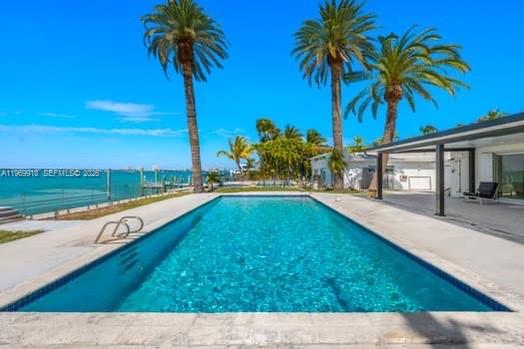 NORMANDY GOLF COURSE - Residential Lease