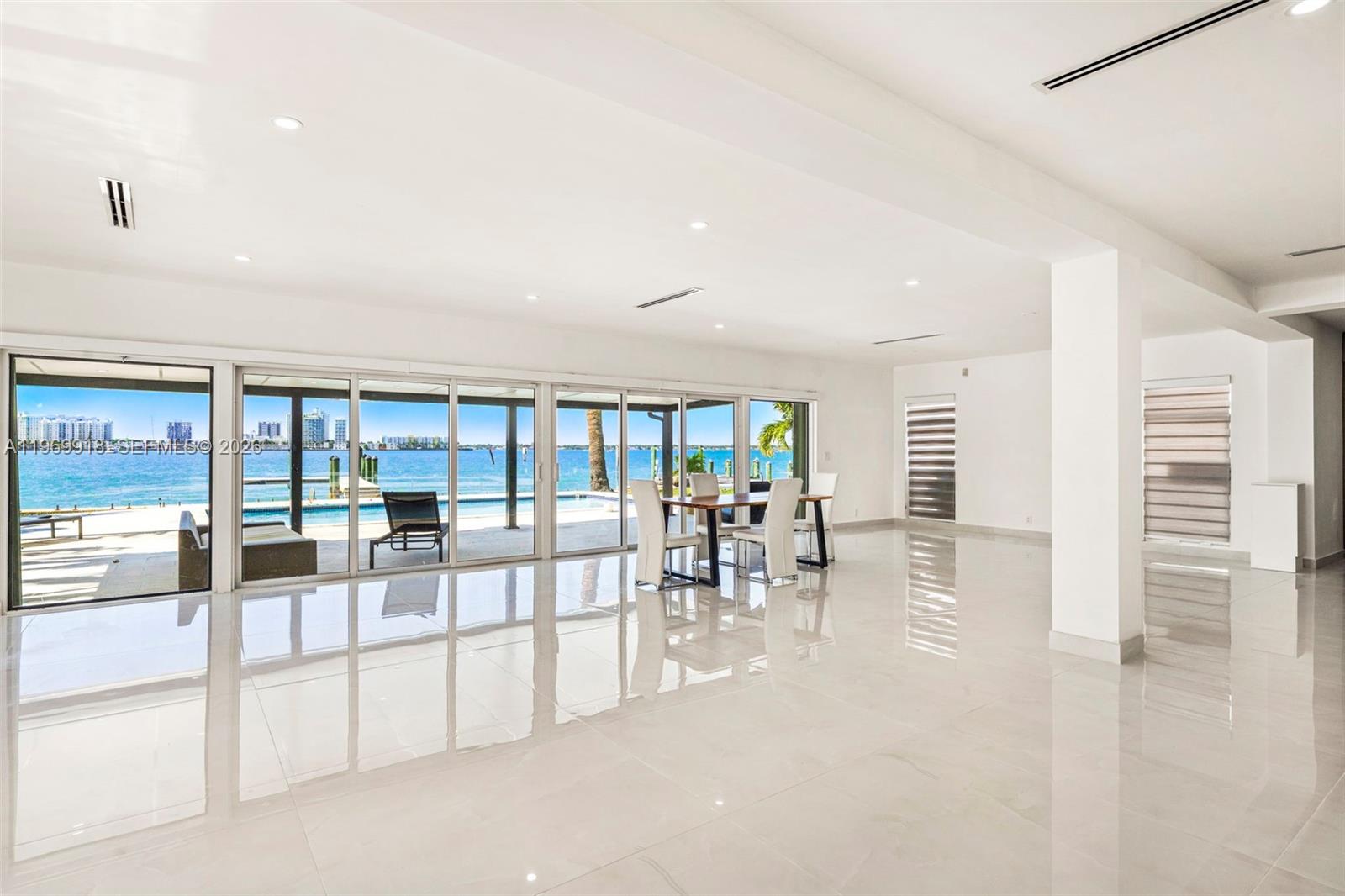 NORMANDY GOLF COURSE - Residential Lease