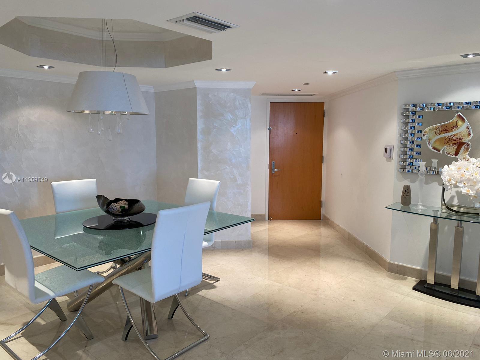 SOUTH TOWER AT THE POINT - Residential