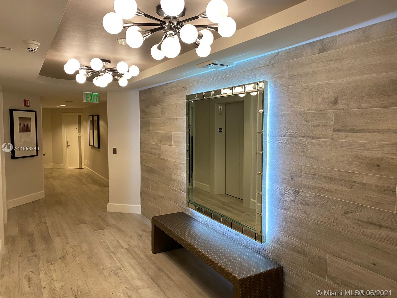 SOUTH TOWER AT THE POINT - Residential