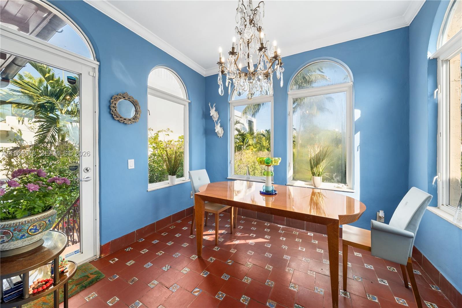 SURPRISE LAKE - Residential