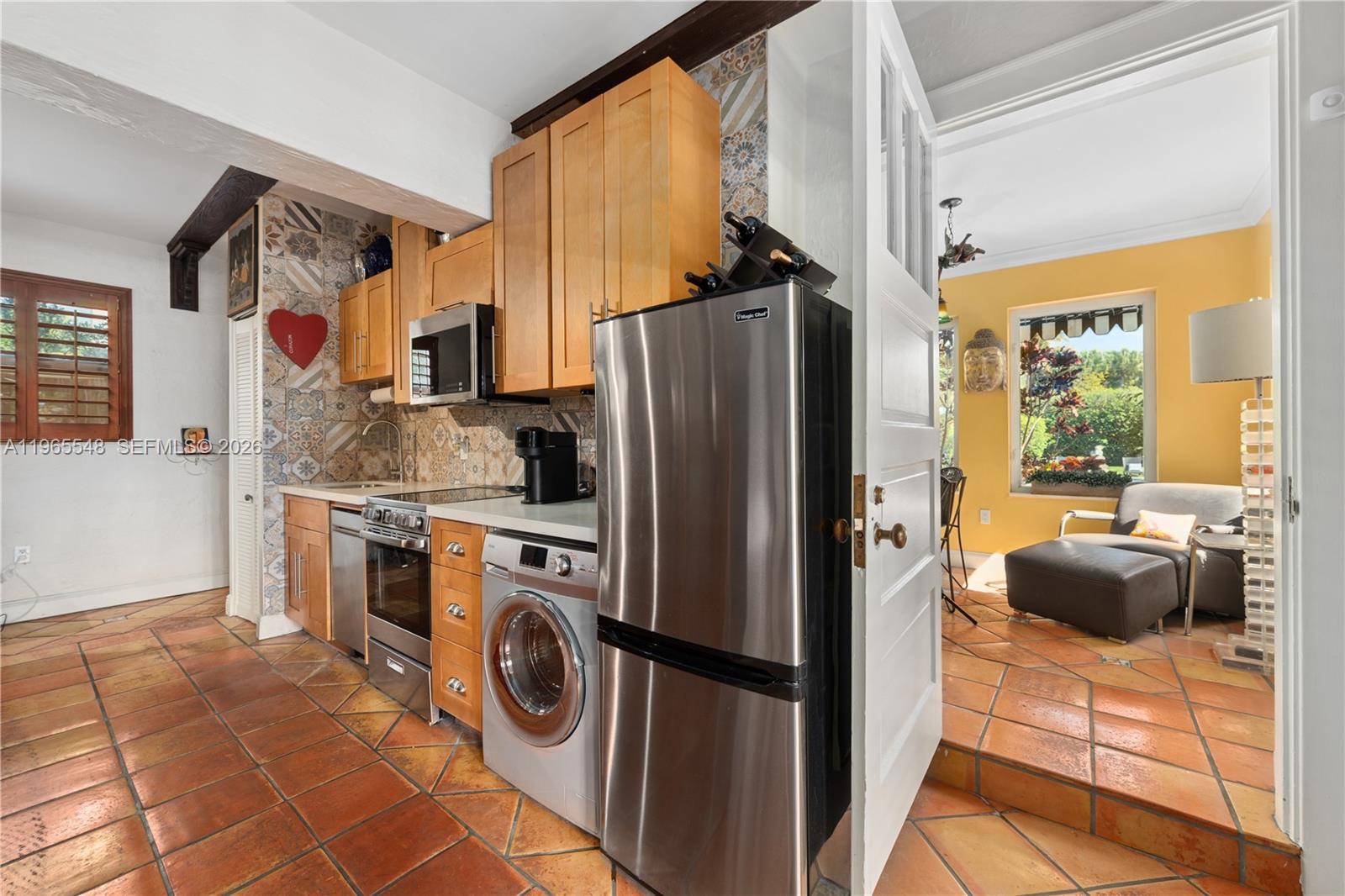 SURPRISE LAKE - Residential