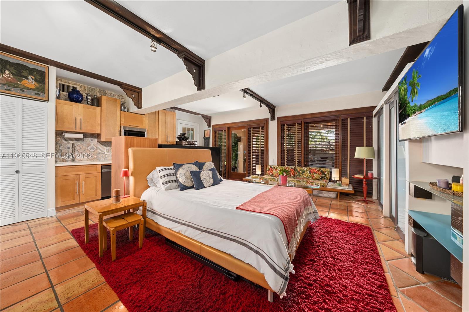 SURPRISE LAKE - Residential