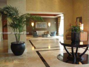 360 CONDO A - Residential