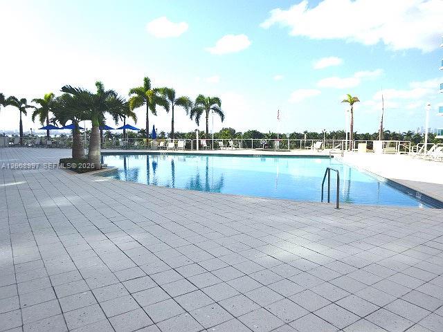 360 CONDO A - Residential