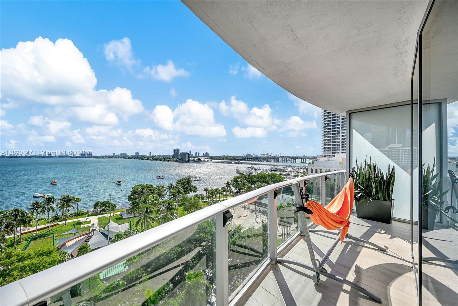 ARIA ON THE BAY CONDO - Residential Lease