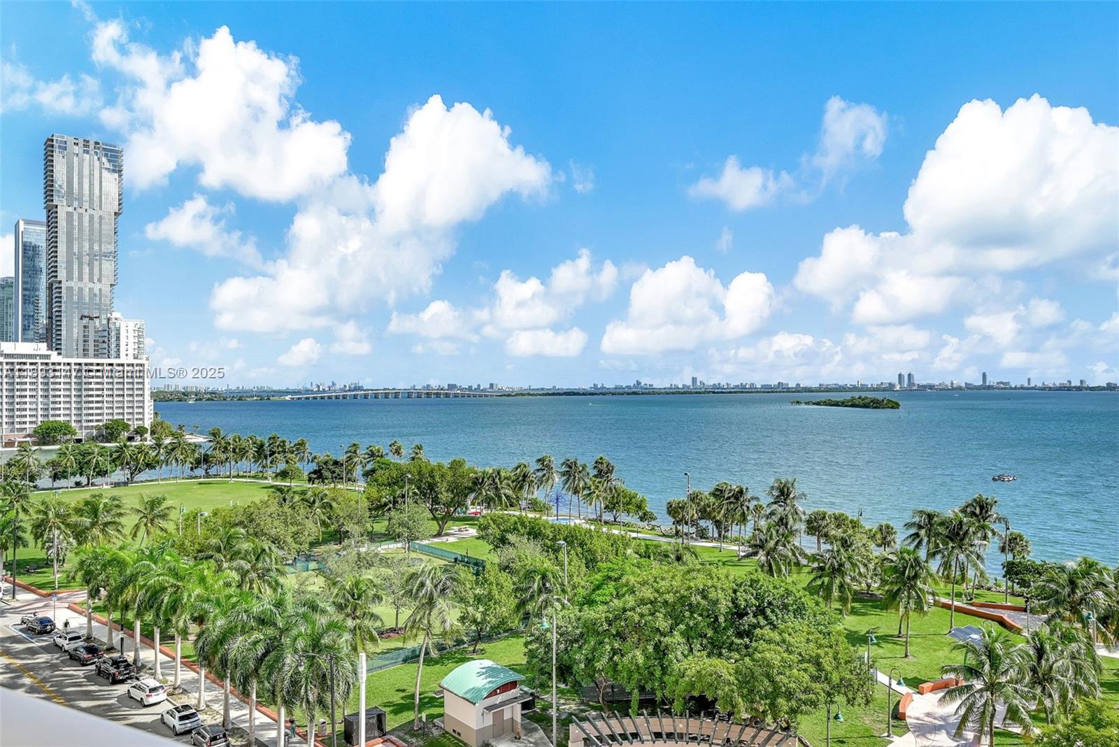 ARIA ON THE BAY CONDO - Residential Lease