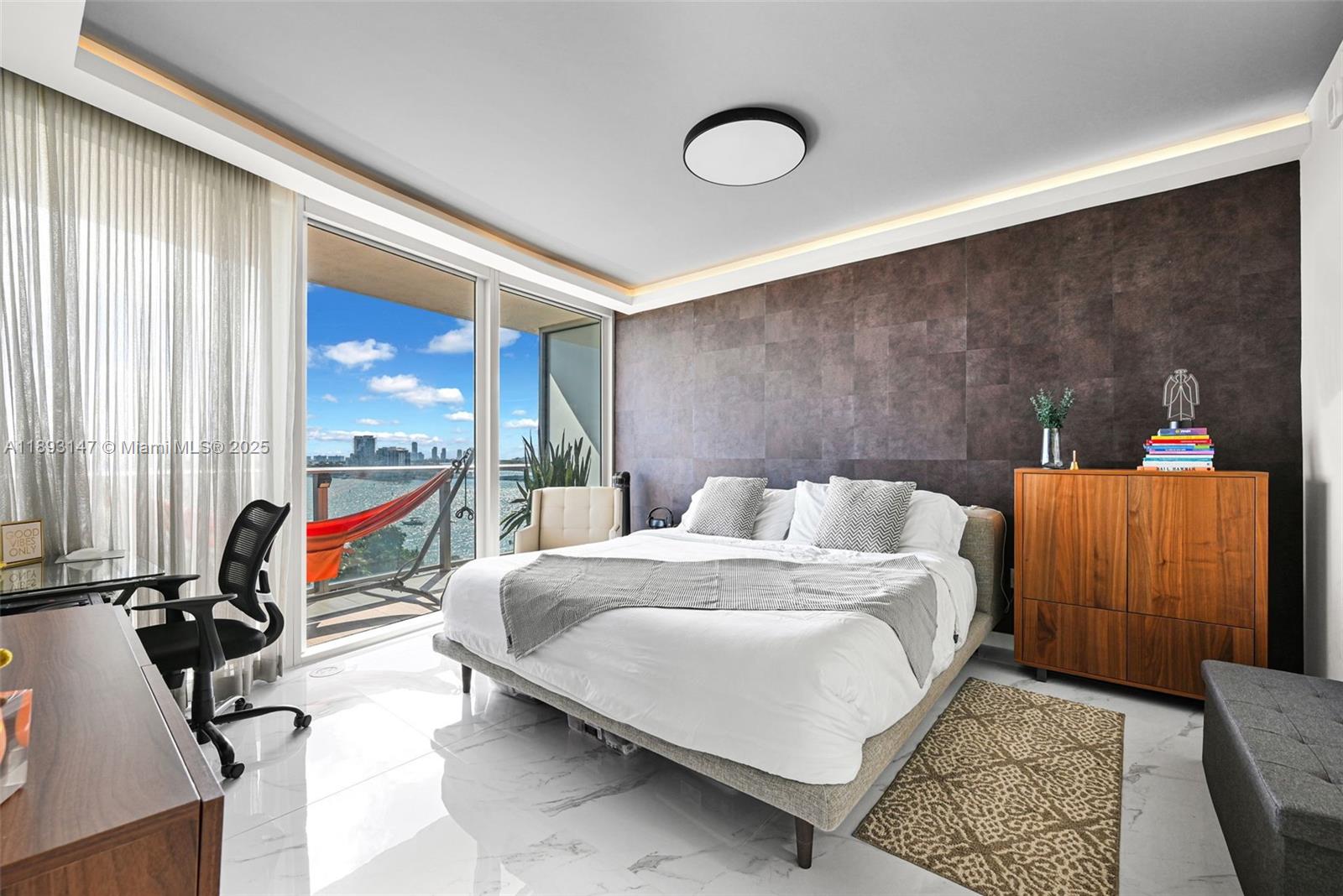 ARIA ON THE BAY CONDO - Residential Lease