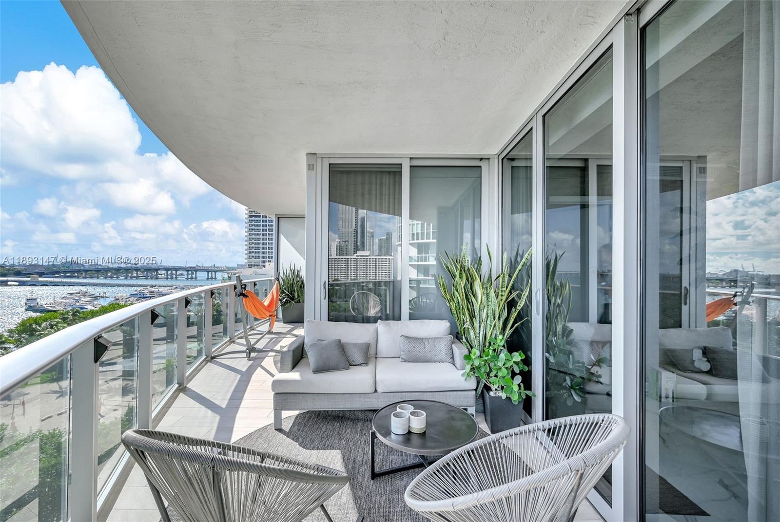 ARIA ON THE BAY CONDO - Residential Lease
