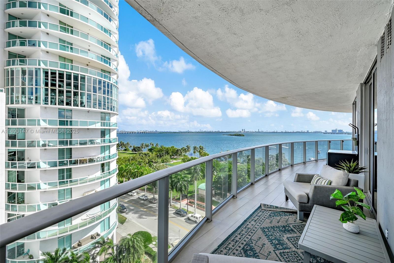 ARIA ON THE BAY CONDO - Residential Lease