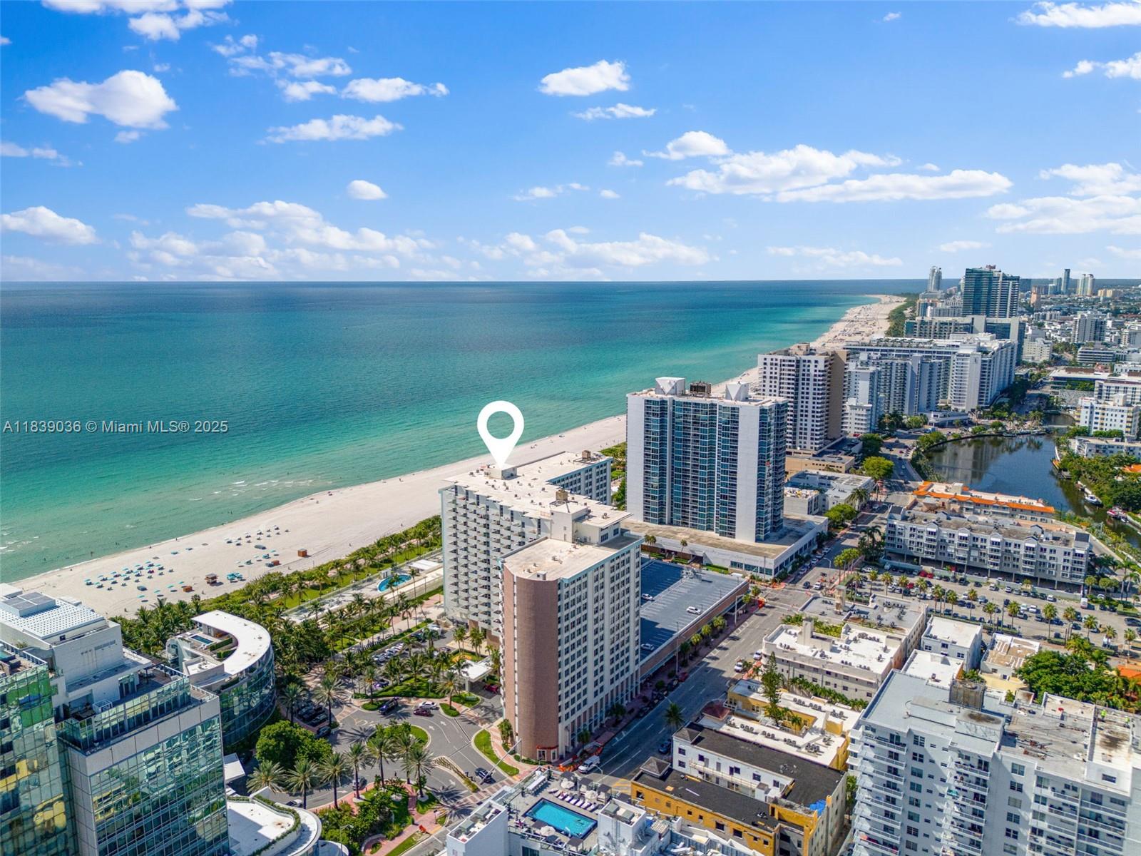 2899 Collins Ave 931