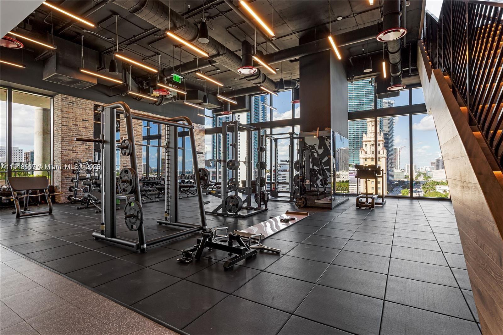 THE ELSER - Residential