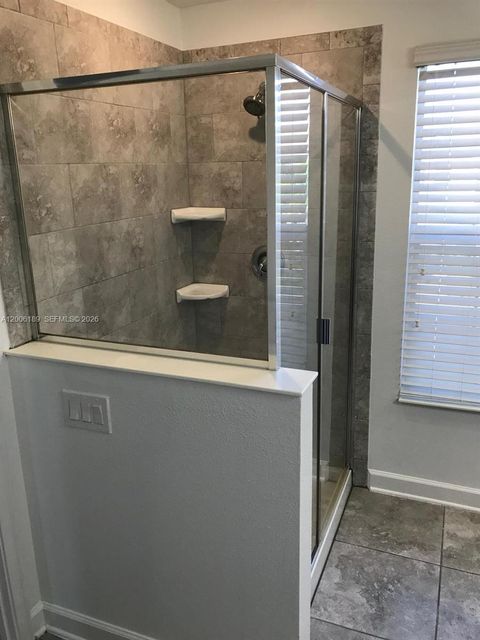 Tiny photo for 3348 Rodrick Cir, Orlando, FL 32824 (MLS # A12006189)