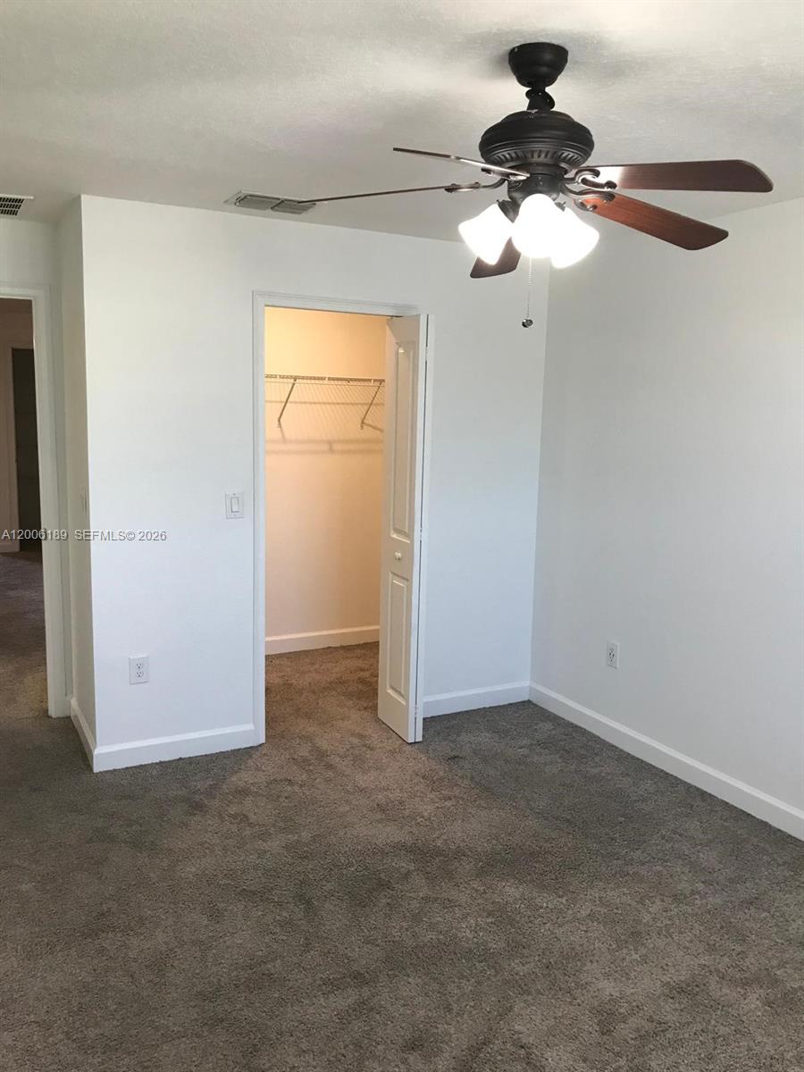 WYNDHAM LAKES ESTATES UNIT - Residential