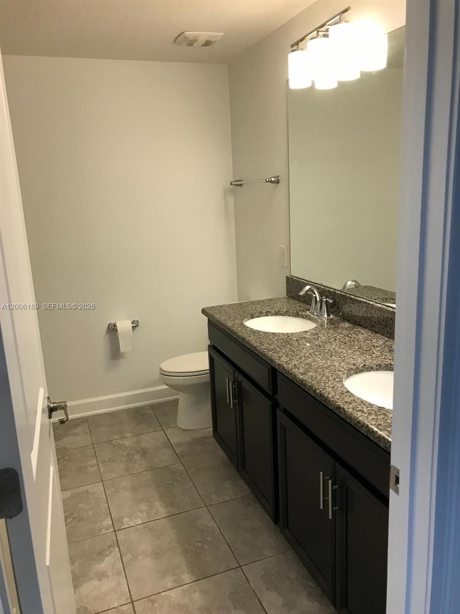 WYNDHAM LAKES ESTATES UNIT - Residential