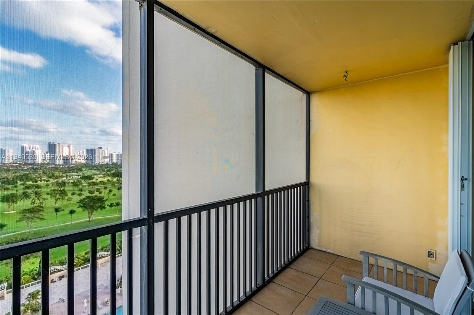 CORONADO CONDO- TOWER II - Residential