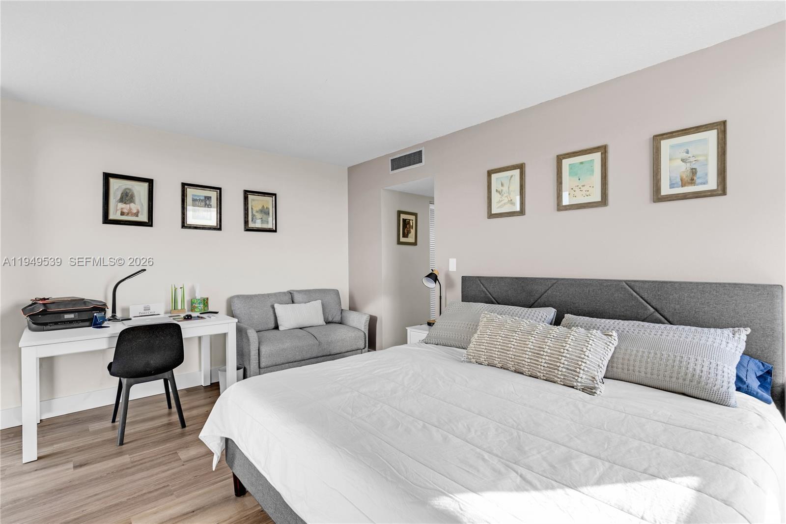 CORONADO CONDO- TOWER II - Residential