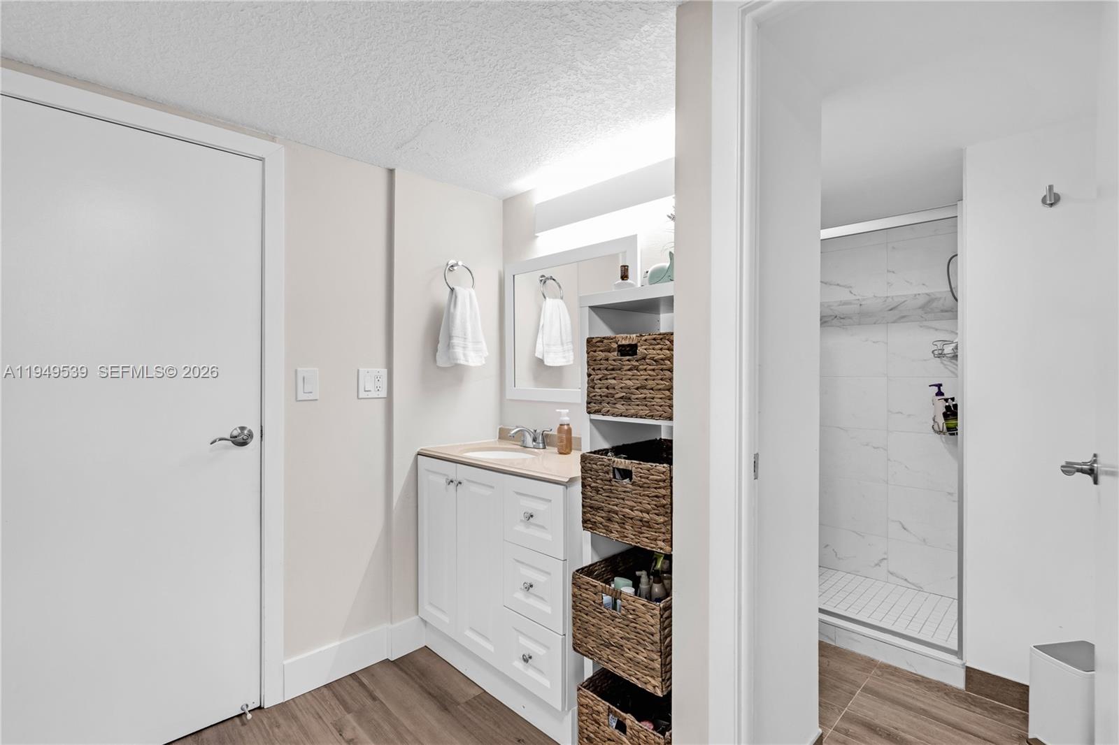 CORONADO CONDO- TOWER II - Residential