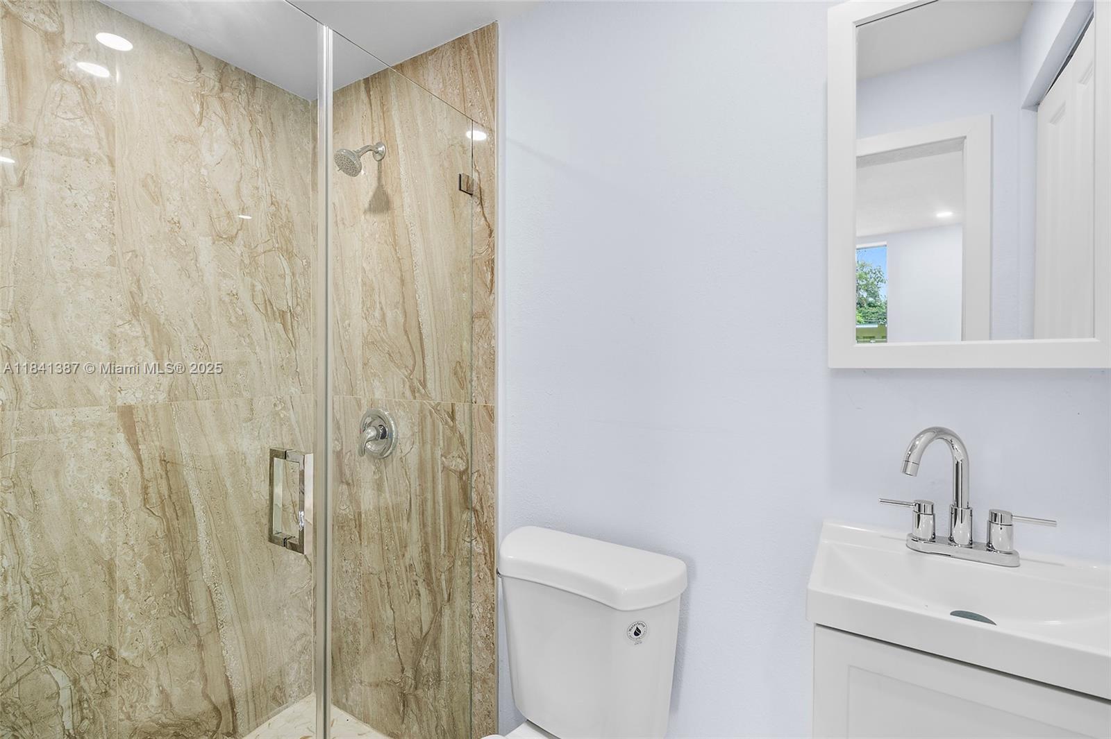 DIXIE GARDENS - Residential