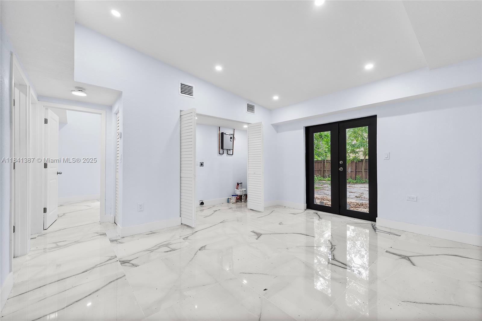 1535 NE 139th St