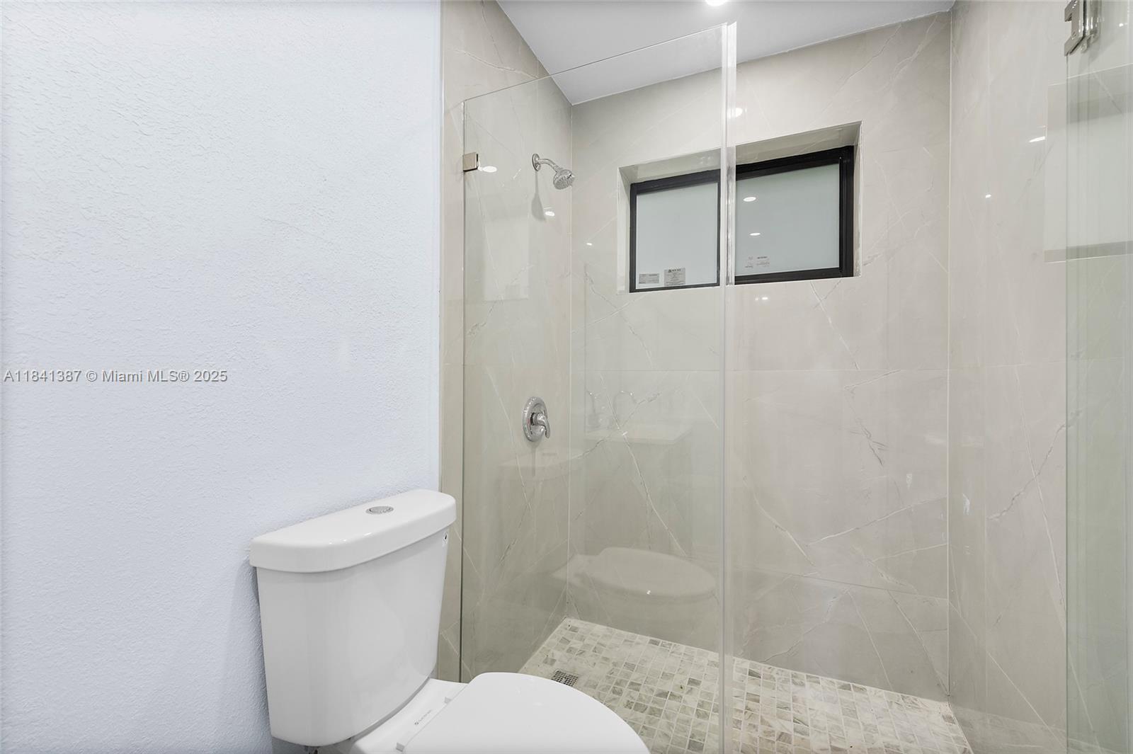 DIXIE GARDENS - Residential