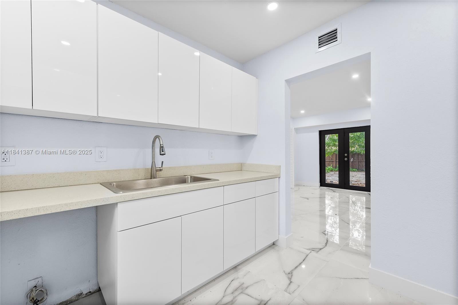 1535 NE 139th St