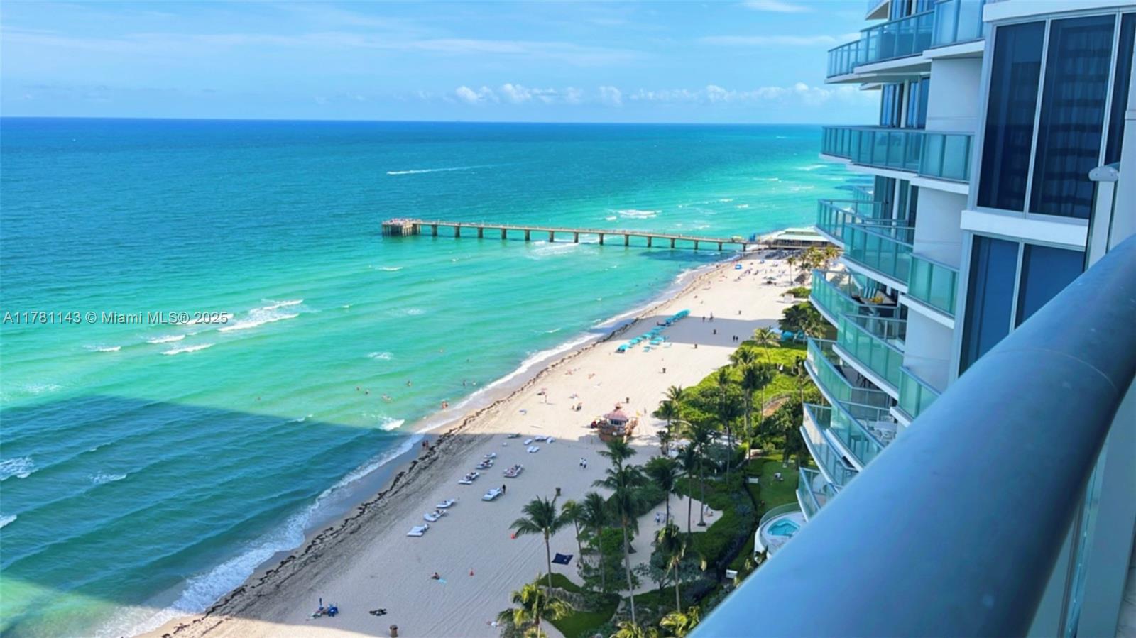 17001 Collins Ave 2006, Sunny Isles Beach, Miami-Dade County, Florida - 1 Bedrooms  
2 Bathrooms - 