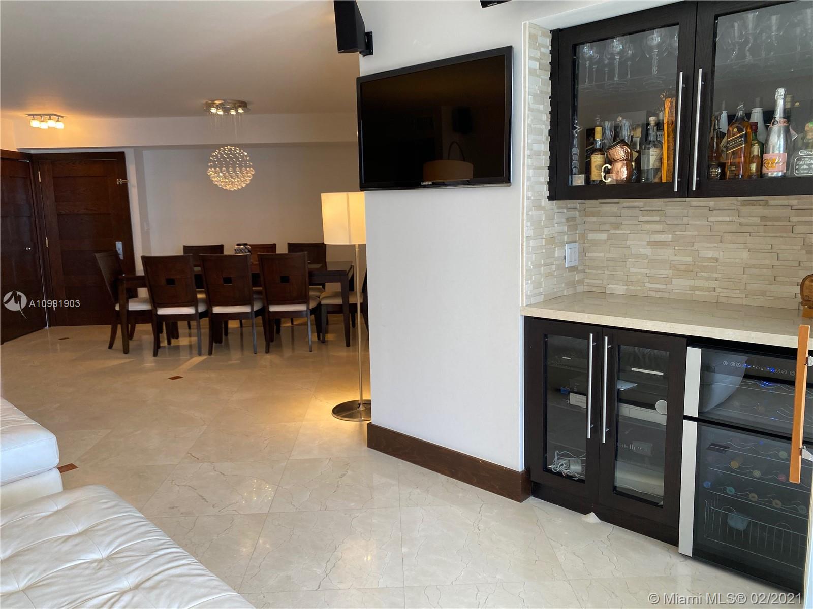 THE STERLING CONDO - Residential