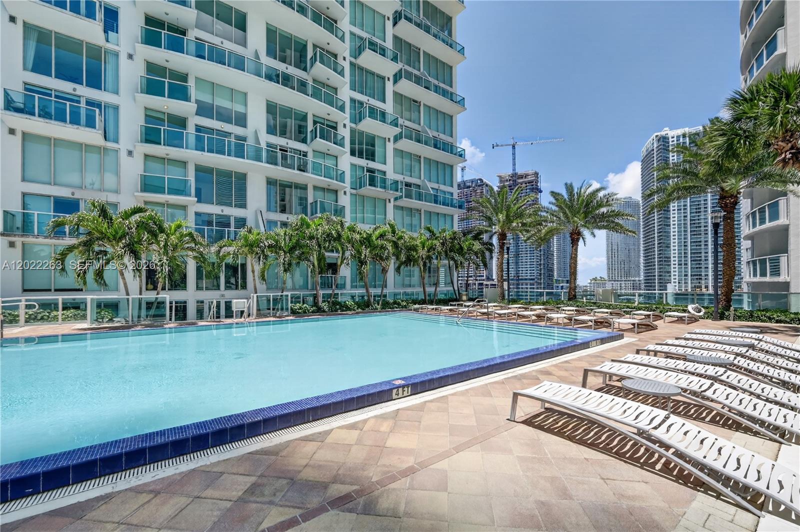 BRICKELL ON THE RIVER N T - Residential