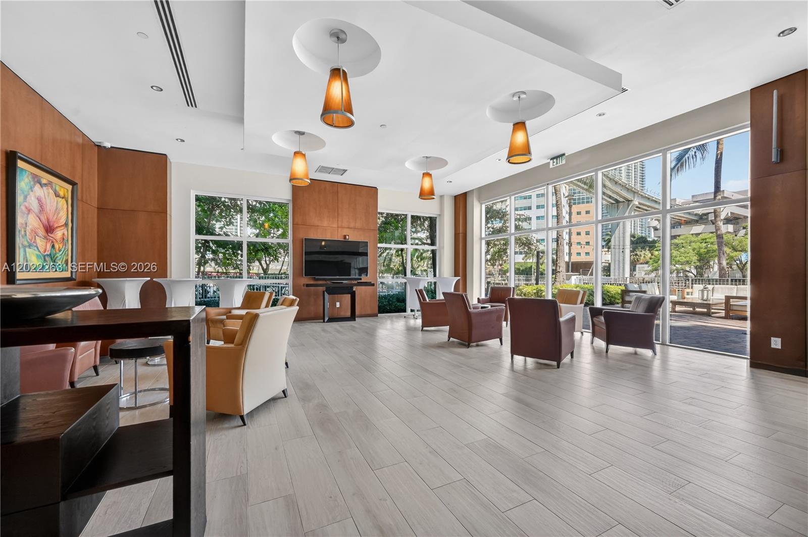 BRICKELL ON THE RIVER N T - Residential