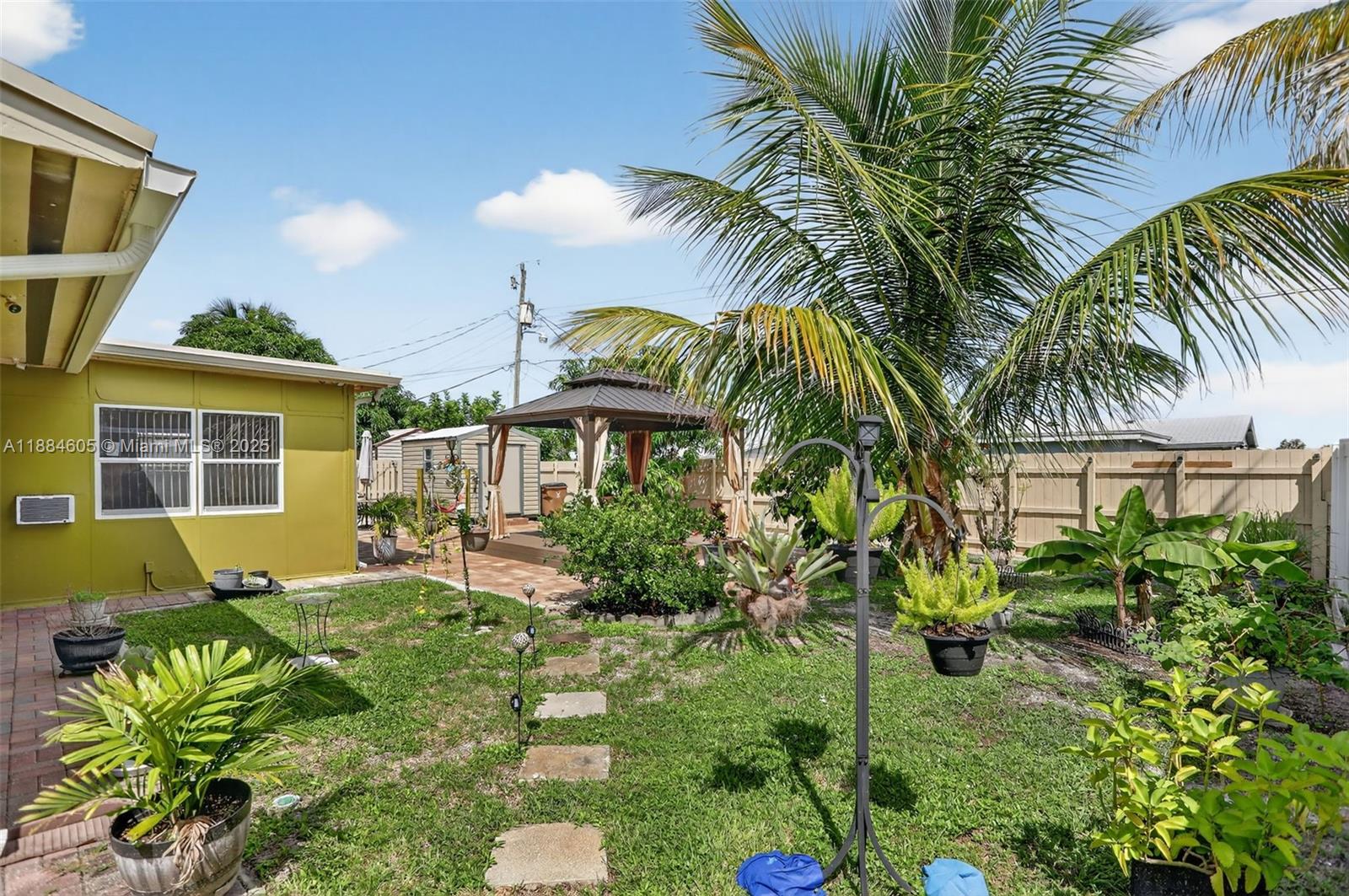 NORTH BROWARD HIGHLANDS S - Residential
