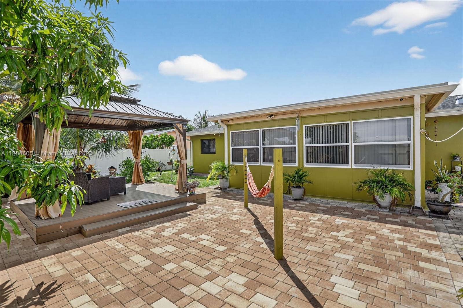 NORTH BROWARD HIGHLANDS S - Residential