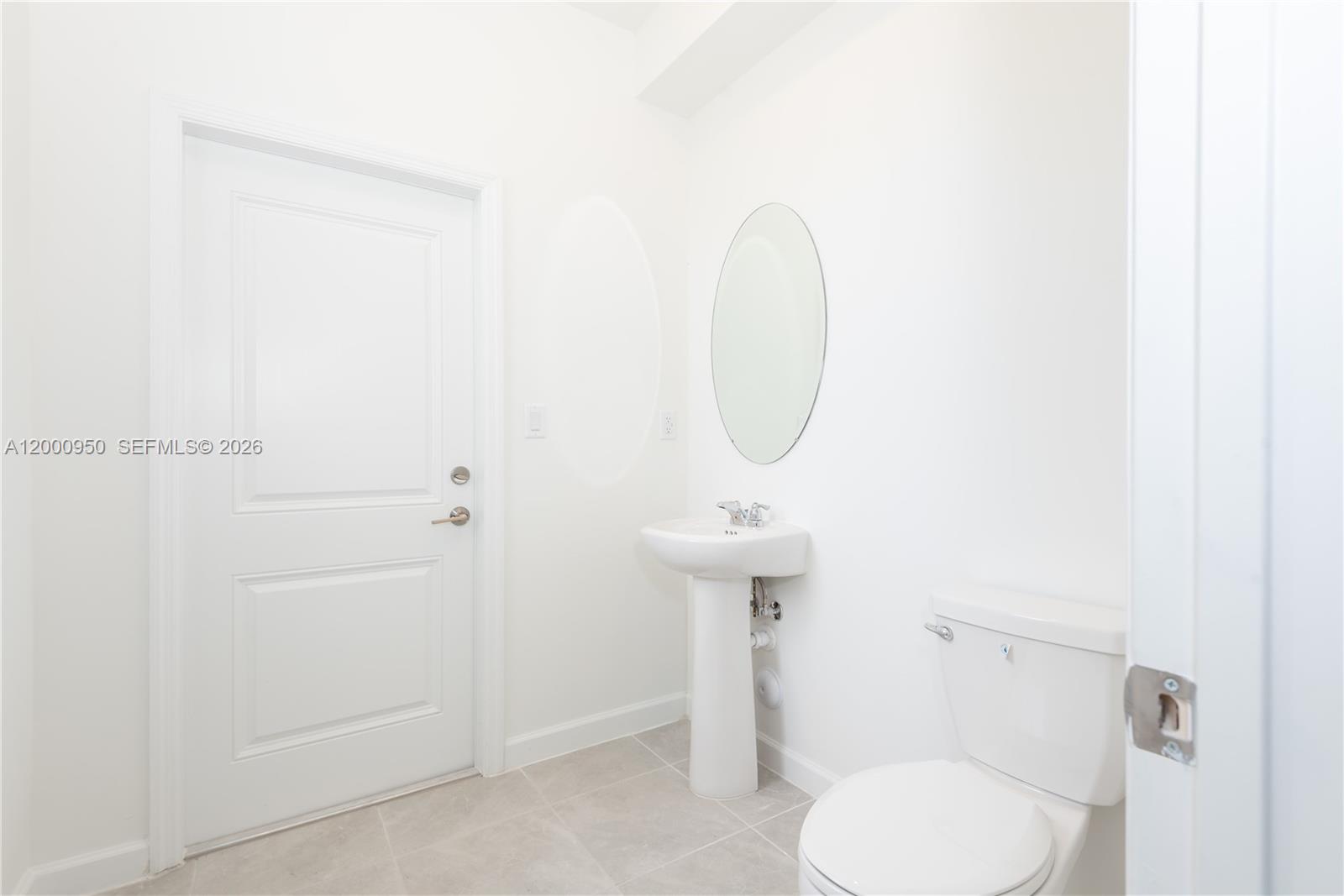 KEYS-GATE NO 1 - Residential