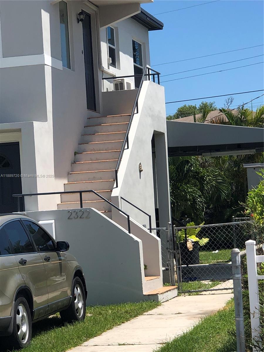 DEL RIO PARK - Residential Income