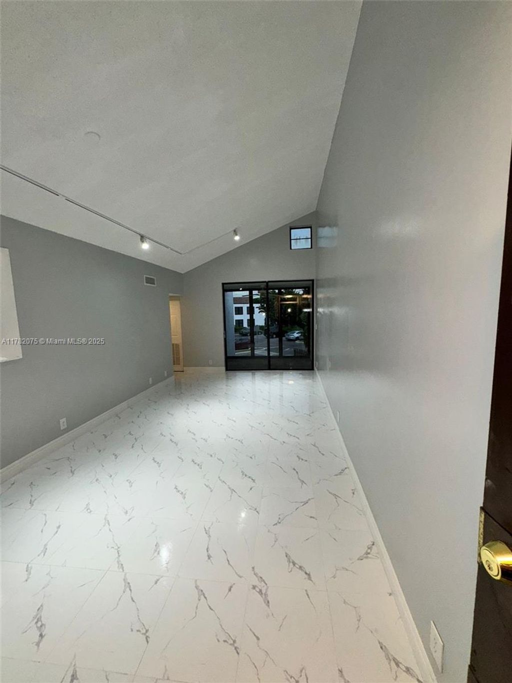 Photo of 215 Lake Pointe Dr #214, Oakland Park, FL 33309 (MLS # A11782075)