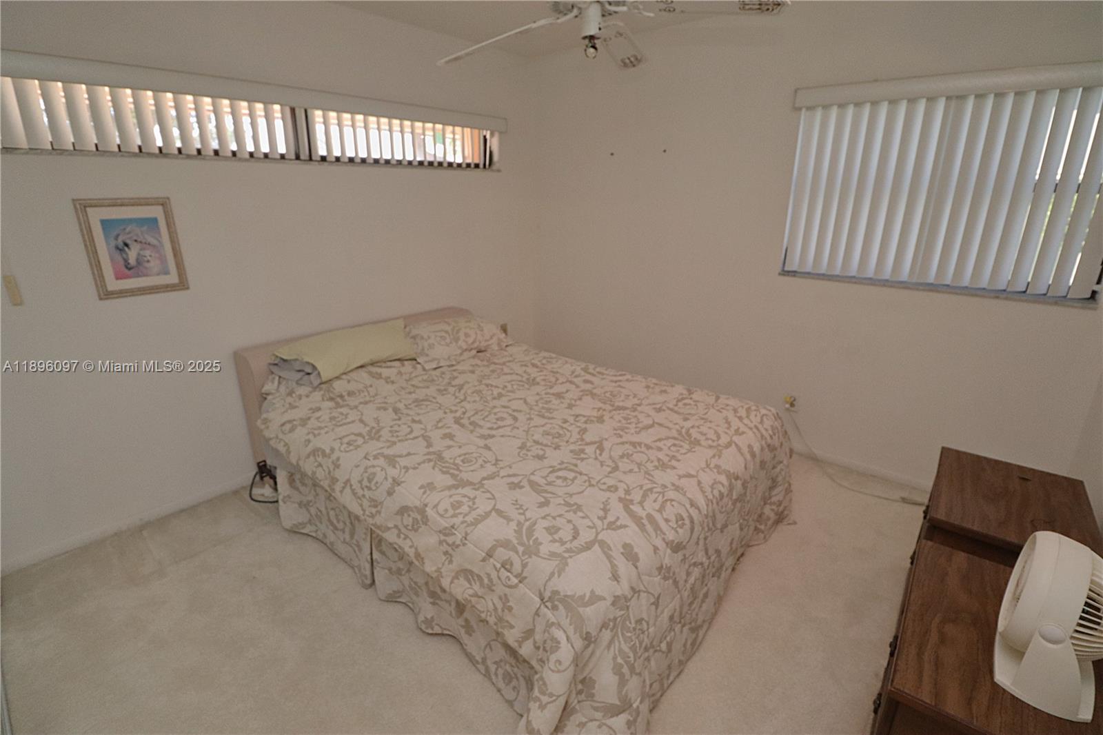 PEMBROKE LAKES SEC 6 - Residential